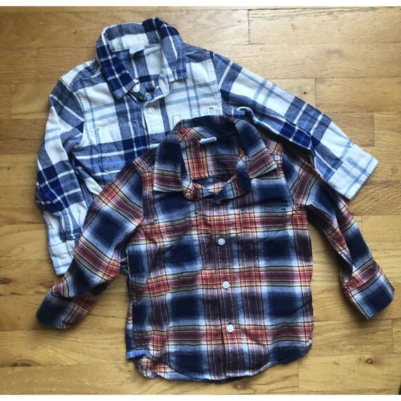 Gap Size 2T Flannel Bundle - Picture 1 of 6